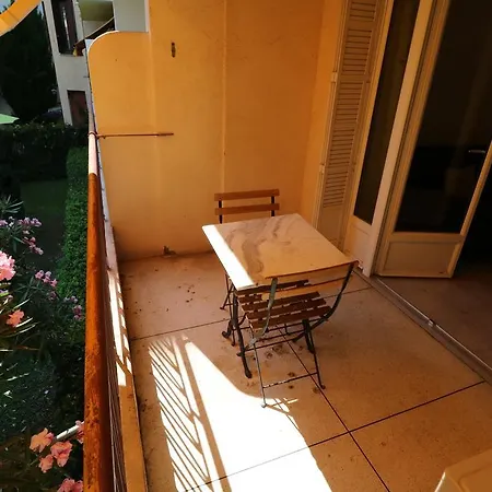 2 Bedroom Branly *