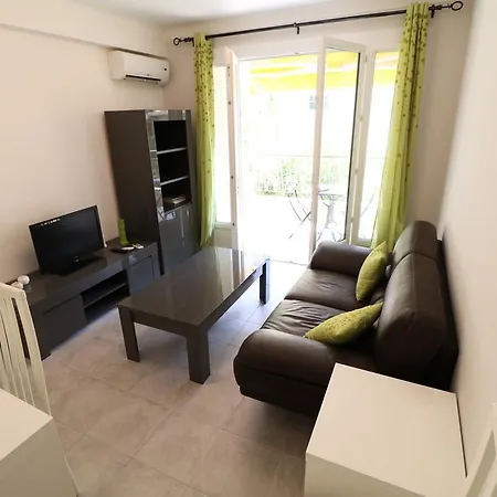 2 Bedroom Branly * Cannes